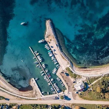 Вилла Charming Natali With Private Pool In Pula